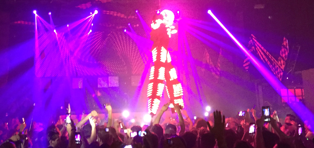 イビサ島のクラブ・パーティーのチケットを安く買う方法 - natural tribe